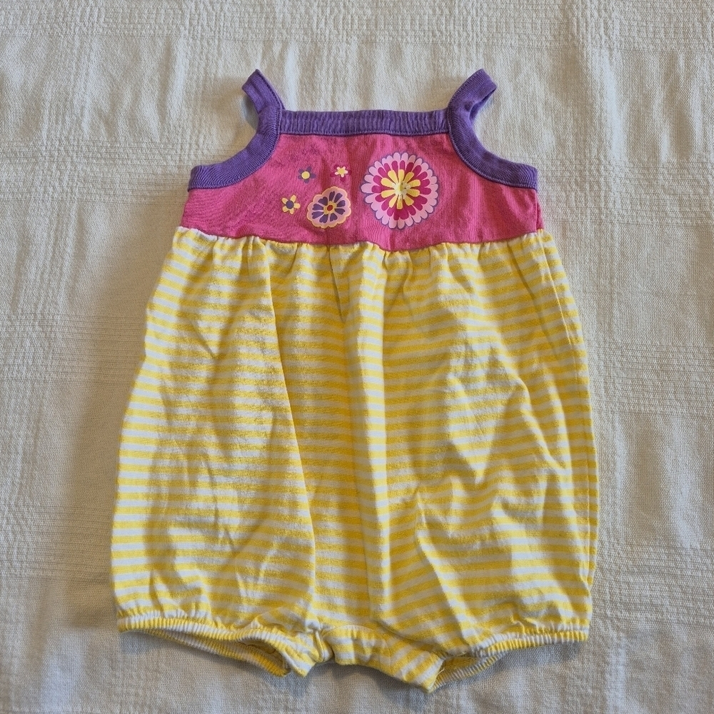 Hanna Andersson girls size 50 or 0-3 months romper yellow & white striped EUC